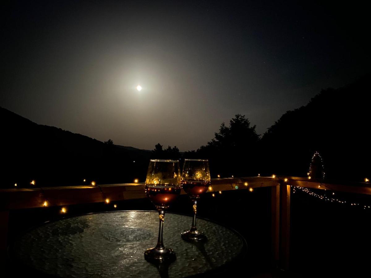 Hotel Sunrise Glamping Retreat Galesu Esterno foto