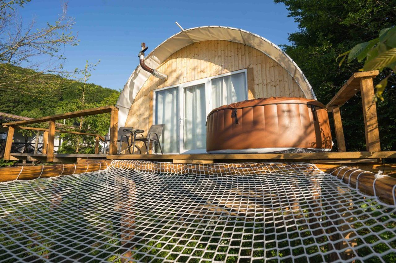 Hotel Sunrise Glamping Retreat Galesu Esterno foto