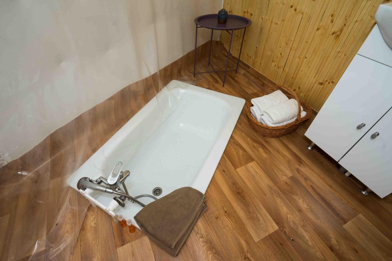 Hotel Sunrise Glamping Retreat Galesu Esterno foto