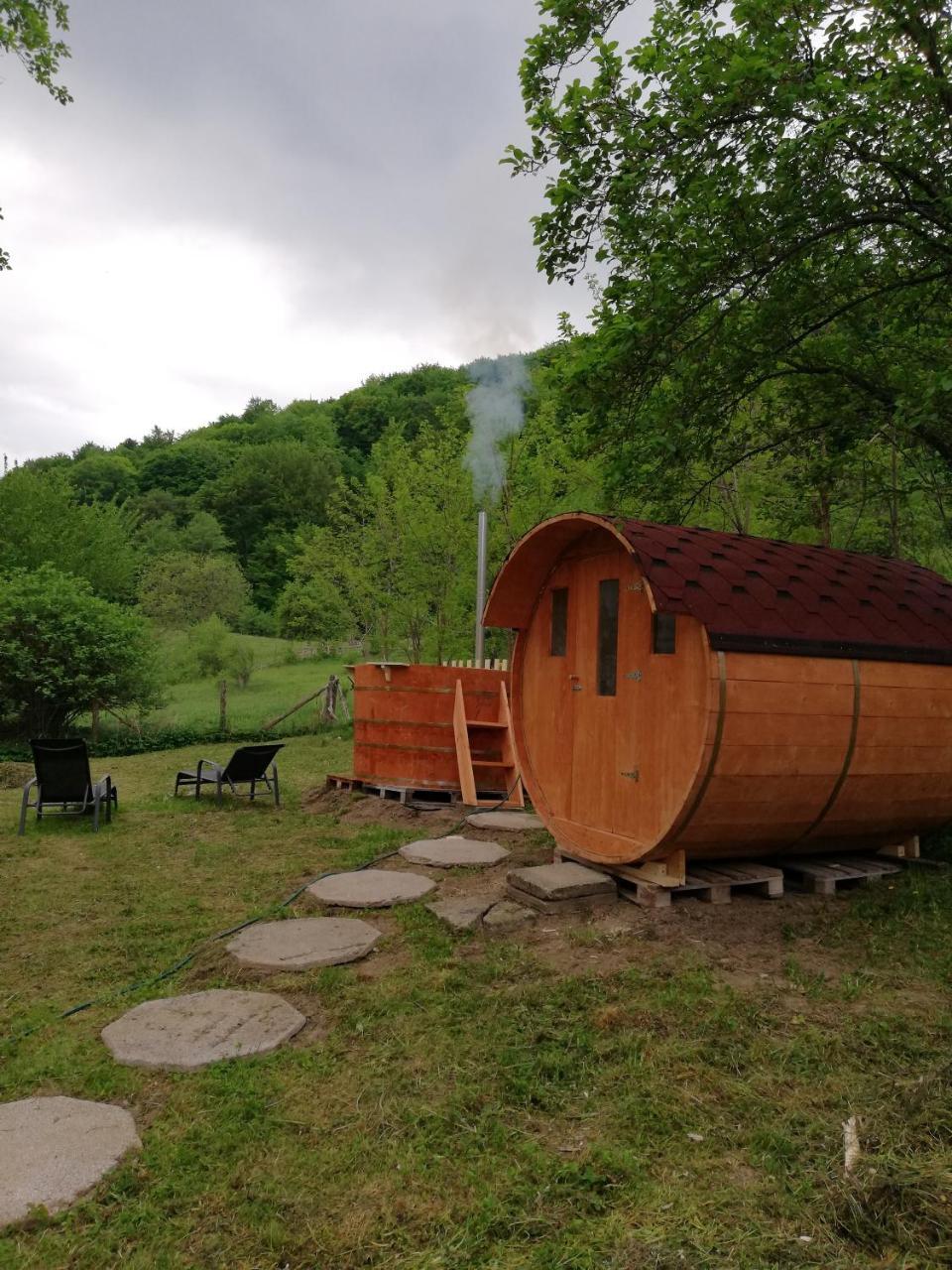 Hotel Sunrise Glamping Retreat Galesu Esterno foto